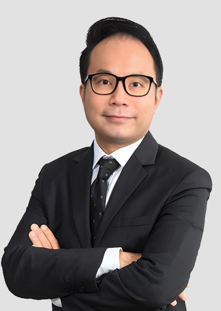 นายปิยบุตร จารุเพ็ญ